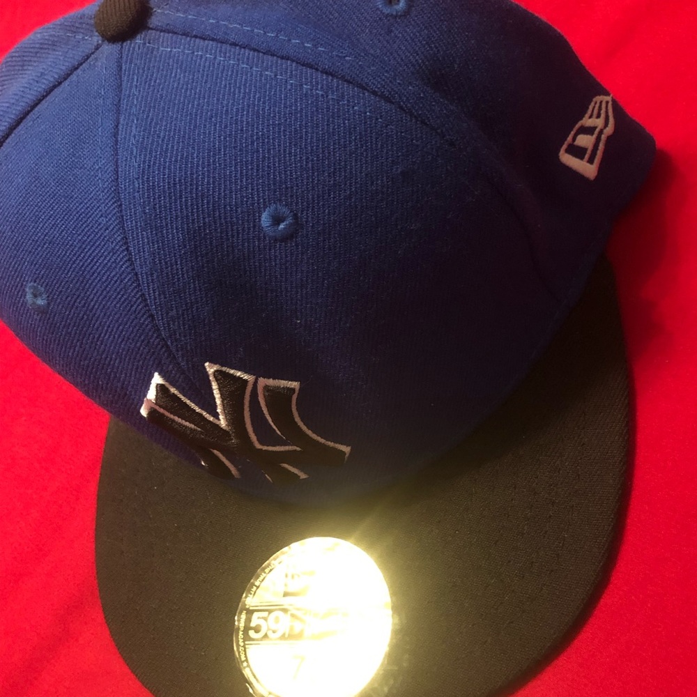 Fitted Hat